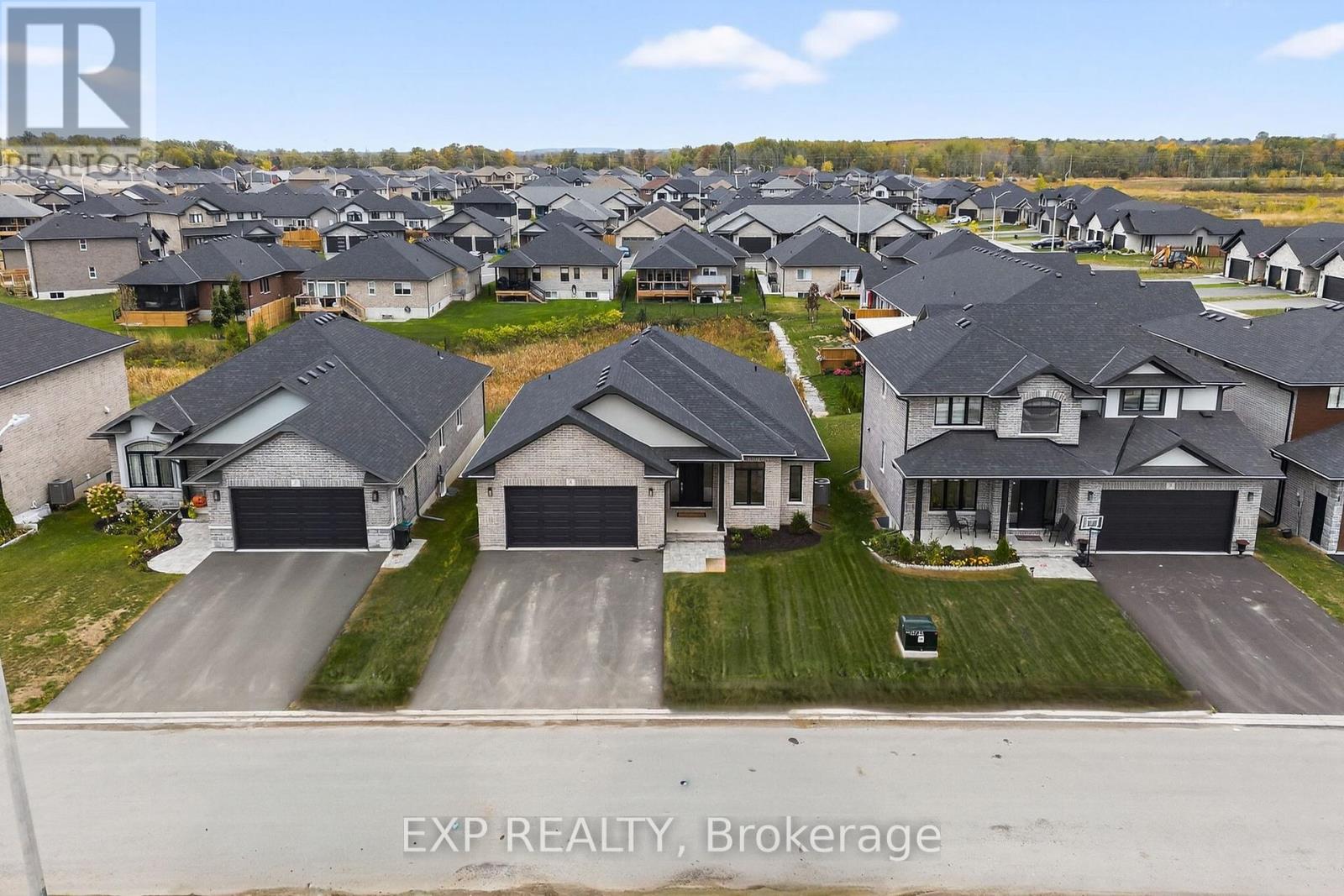 6 VAUGHN COURT, Belleville, Ontario