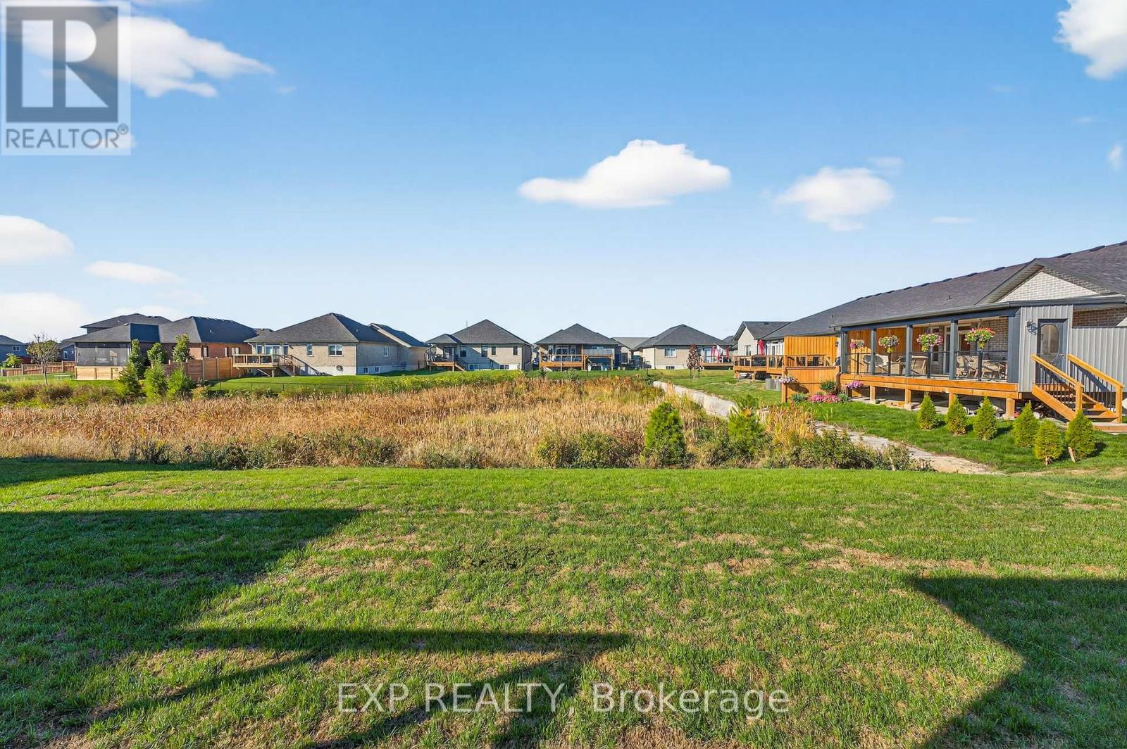 6 Vaughn Court, Belleville, Ontario  K8N 0R7 - Photo 3 - X12454997