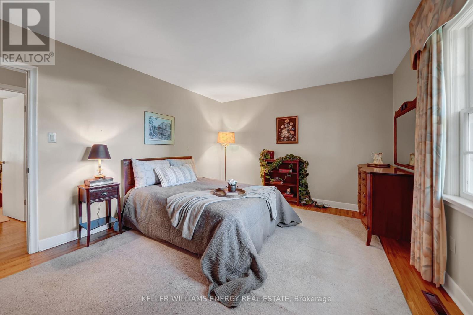 15 Southwood Crescent, Belleville, Ontario  K8N 1X4 - Photo 26 - X12455053