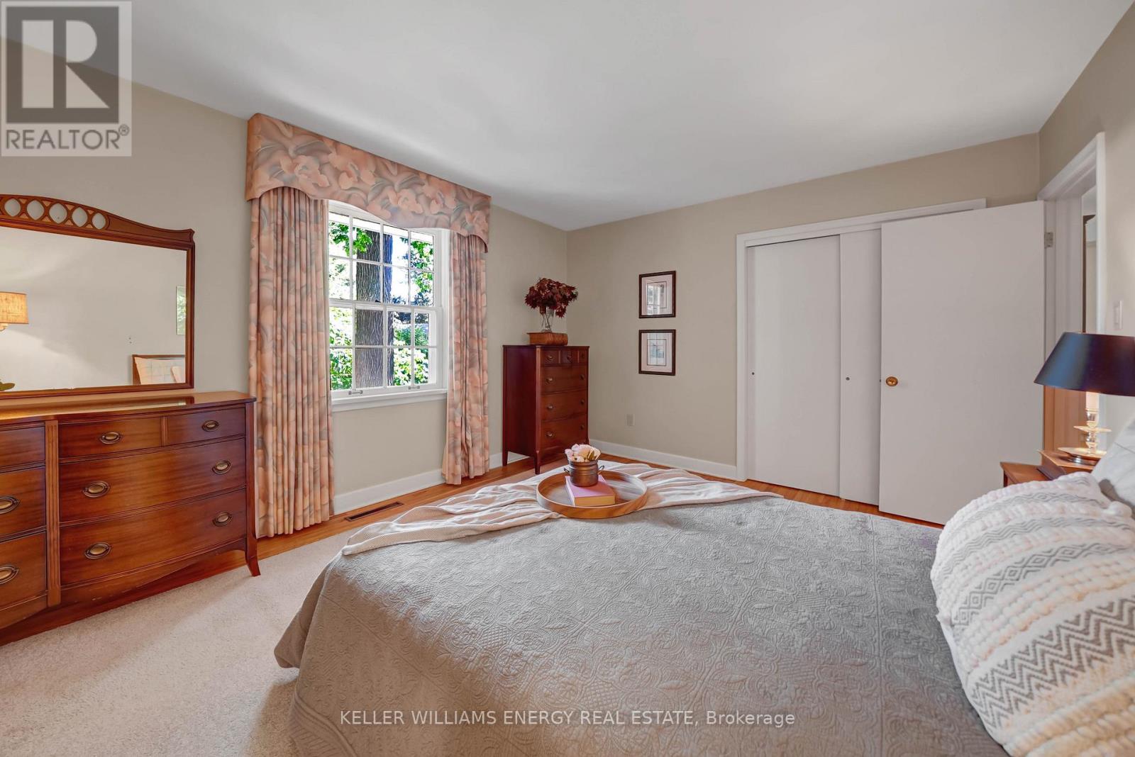 15 Southwood Crescent, Belleville, Ontario  K8N 1X4 - Photo 27 - X12455053