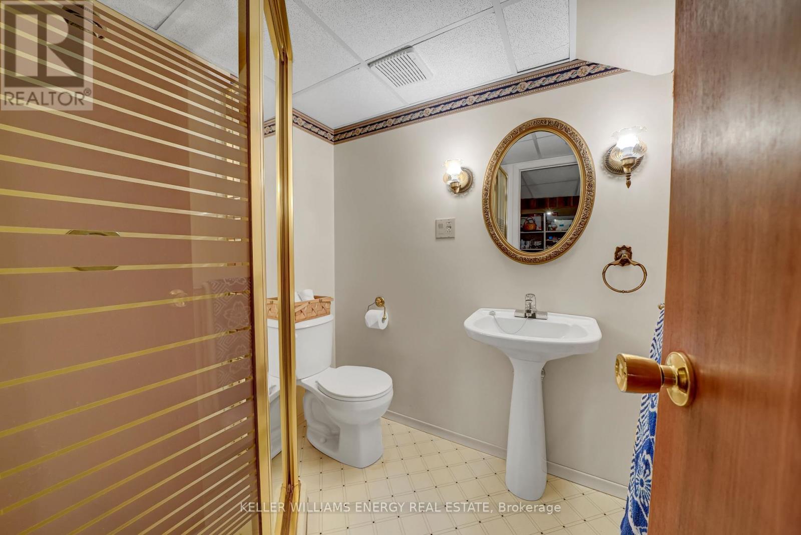 15 Southwood Crescent, Belleville, Ontario  K8N 1X4 - Photo 35 - X12455053