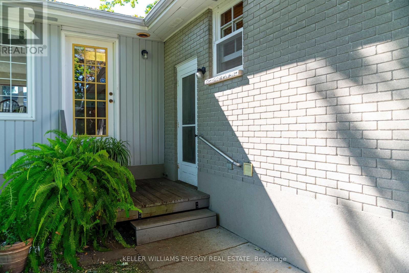 15 Southwood Crescent, Belleville, Ontario  K8N 1X4 - Photo 36 - X12455053