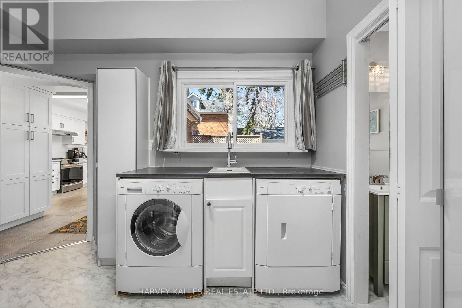 18 Centre Street, Prince Edward County, Ontario  K0K 2T0 - Photo 12 - X12456770