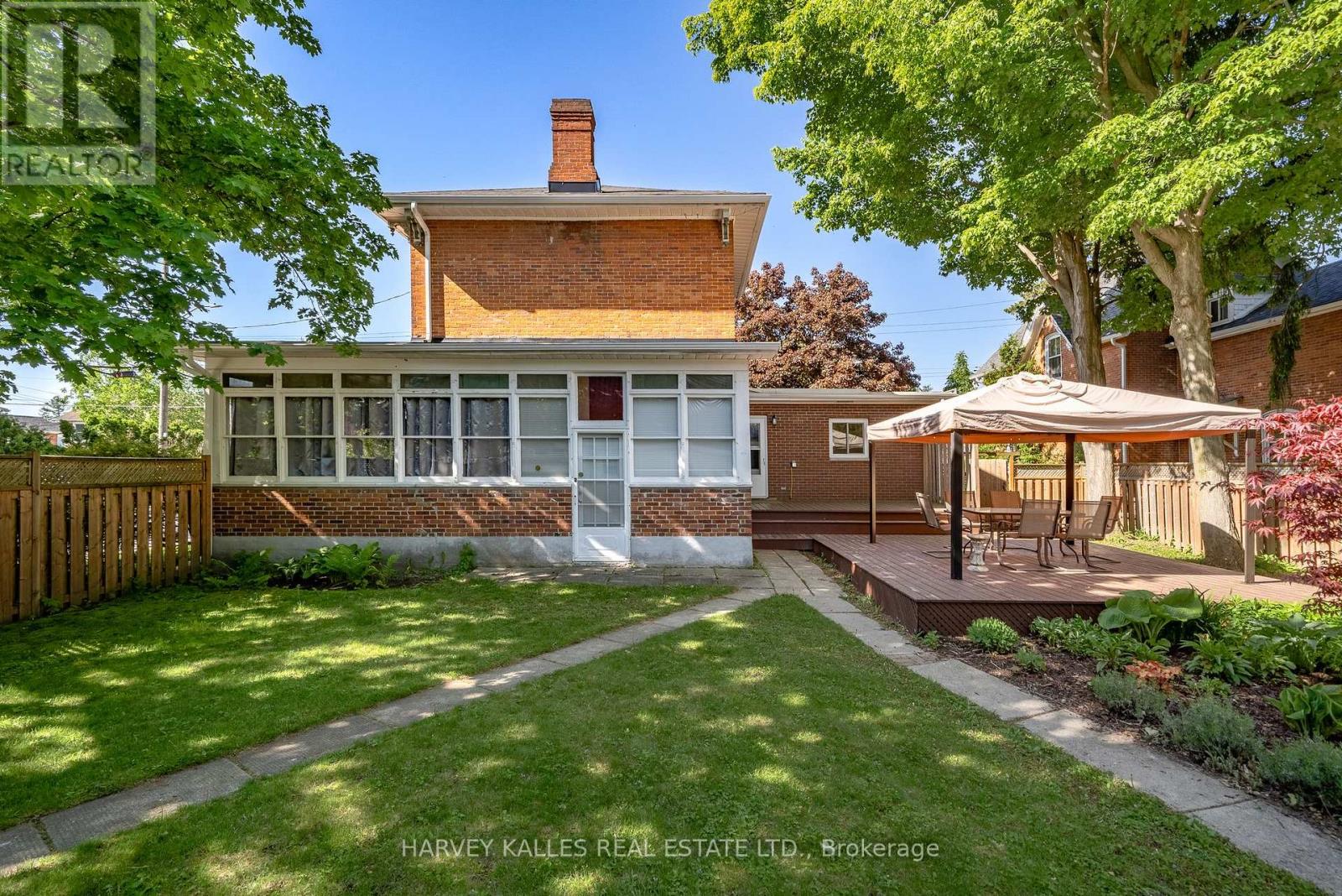 18 Centre Street, Prince Edward County, Ontario  K0K 2T0 - Photo 28 - X12456770