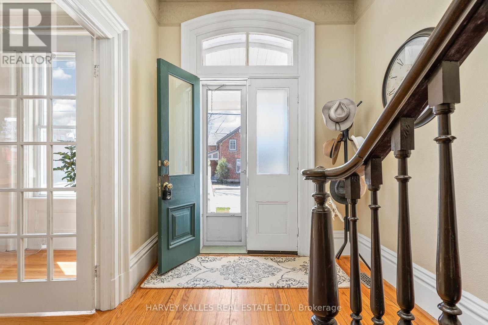 18 Centre Street, Prince Edward County, Ontario  K0K 2T0 - Photo 4 - X12456770