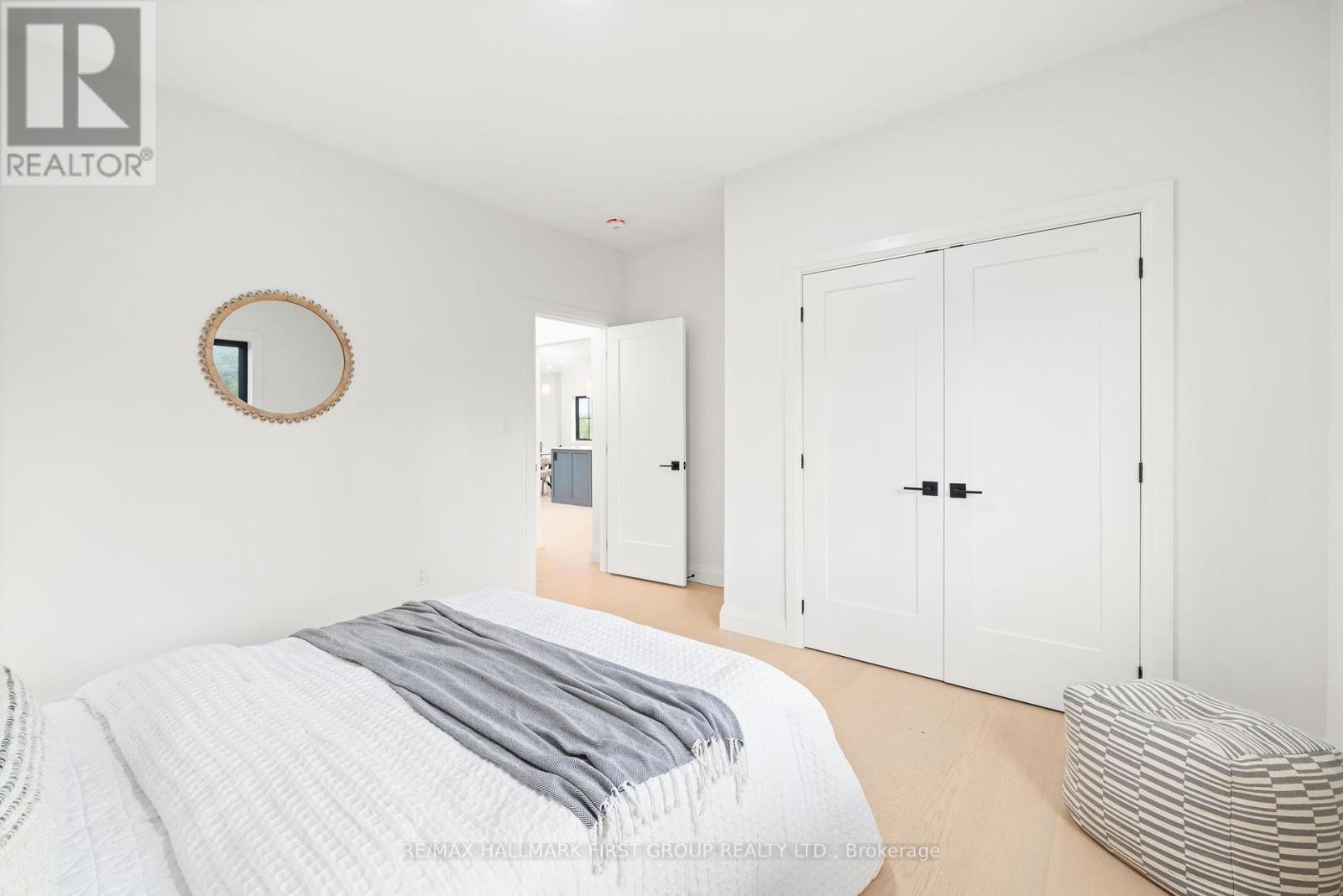 19115 Loyalist Parkway, Prince Edward County, Ontario  K0K 1T0 - Photo 23 - X12457548