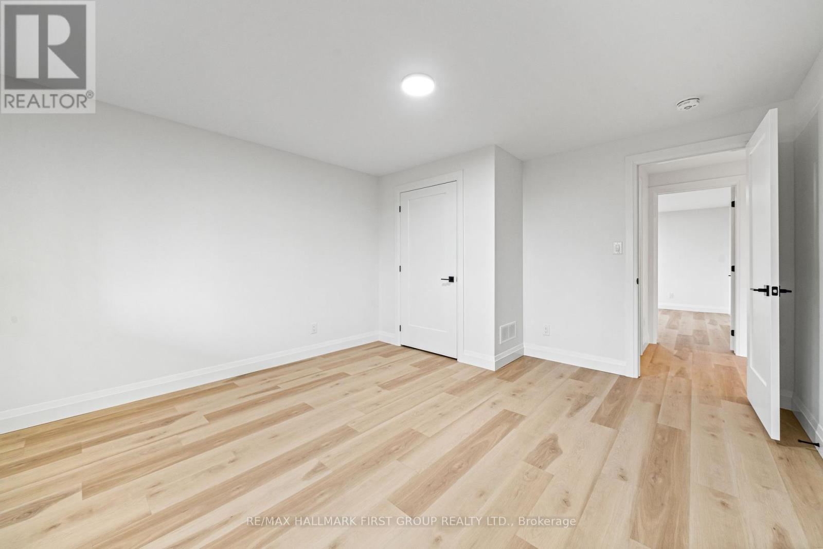 19115 Loyalist Parkway, Prince Edward County, Ontario  K0K 1T0 - Photo 33 - X12457548