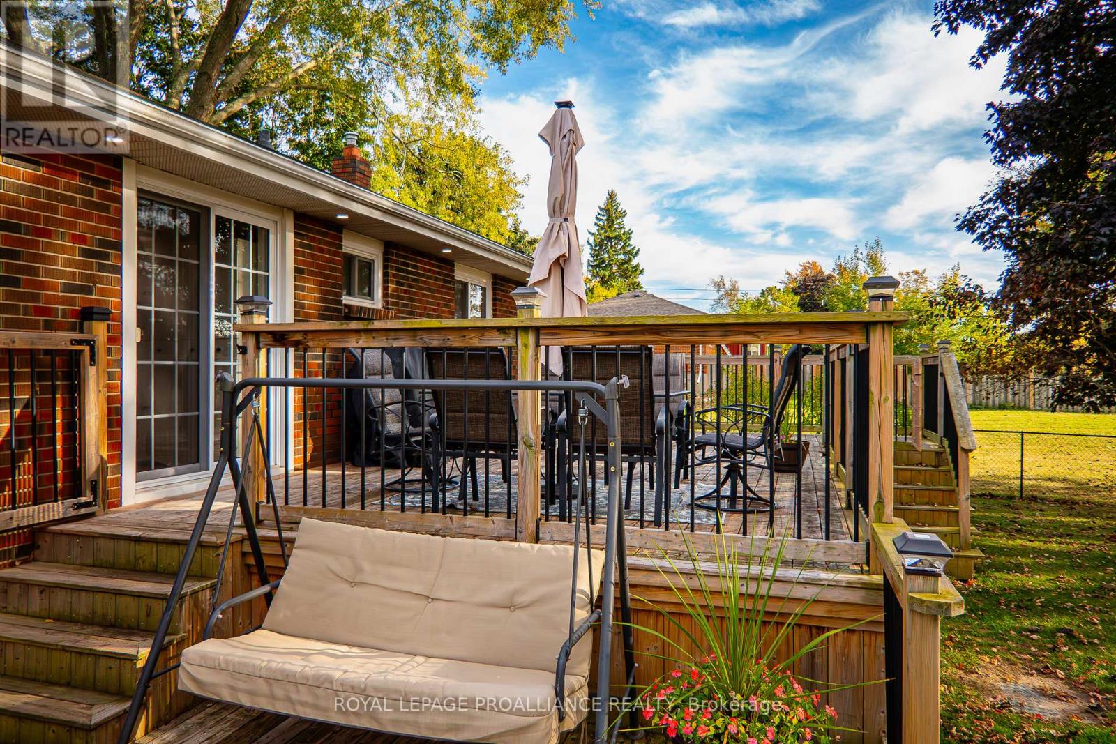 163 Avonlough Road, Belleville, Ontario  K8N 4Z2 - Photo 16 - X12458279