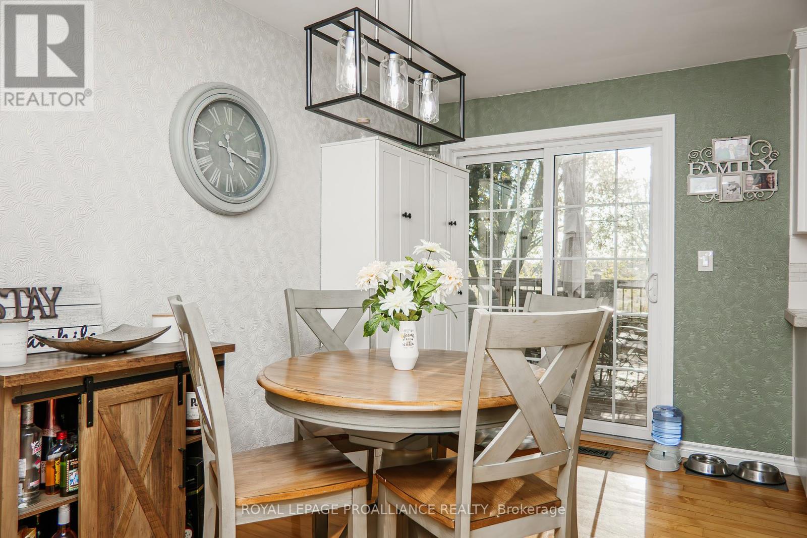 163 Avonlough Road, Belleville, Ontario  K8N 4Z2 - Photo 32 - X12458279