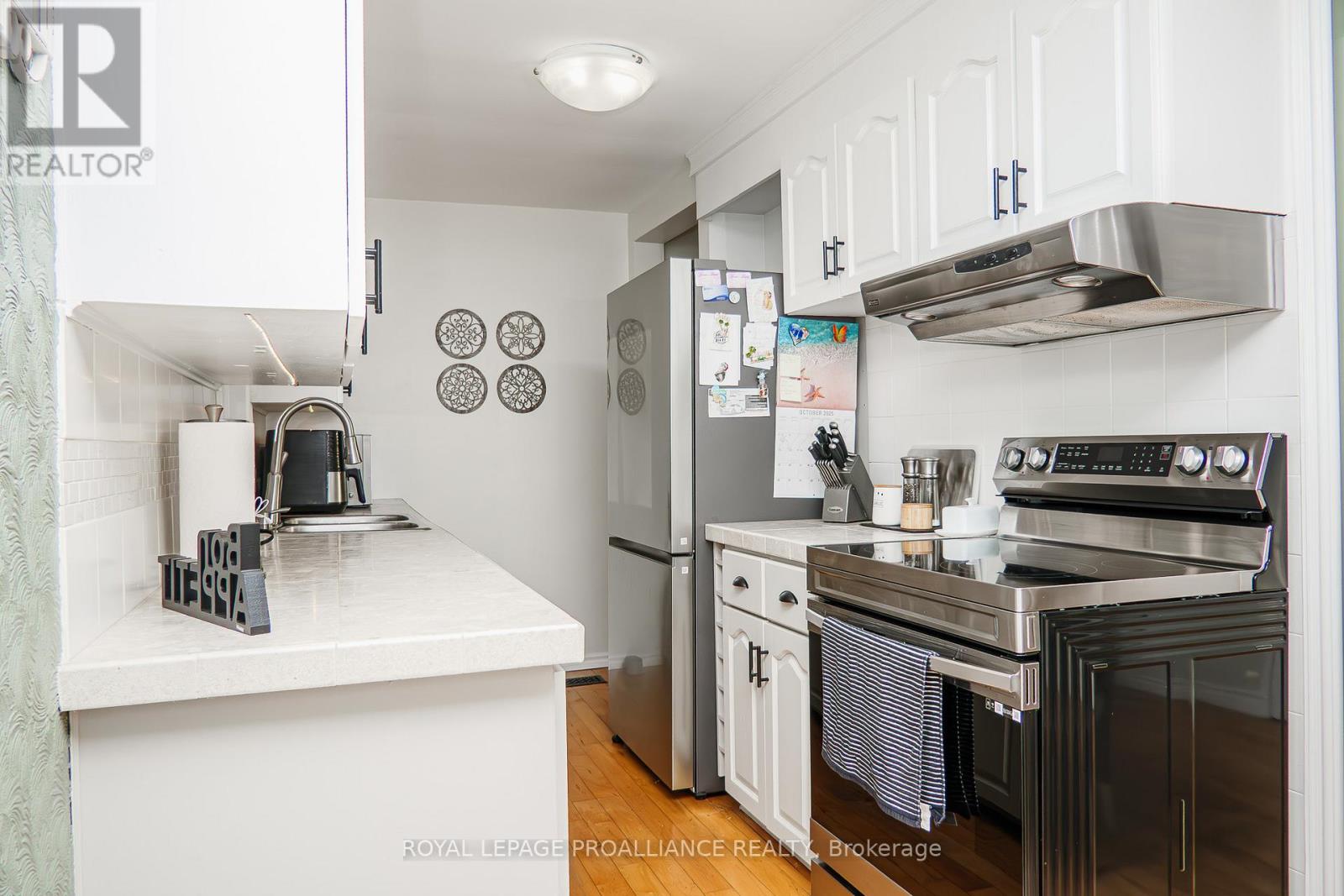 163 Avonlough Road, Belleville, Ontario  K8N 4Z2 - Photo 36 - X12458279