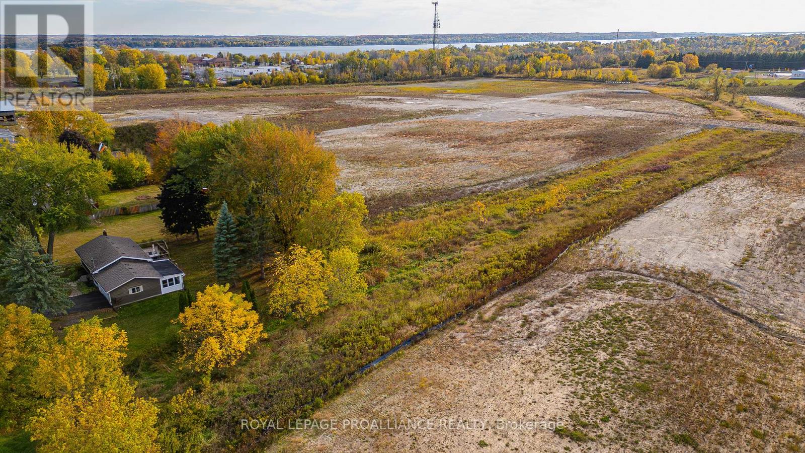 163 Avonlough Road, Belleville, Ontario  K8N 4Z2 - Photo 4 - X12458279