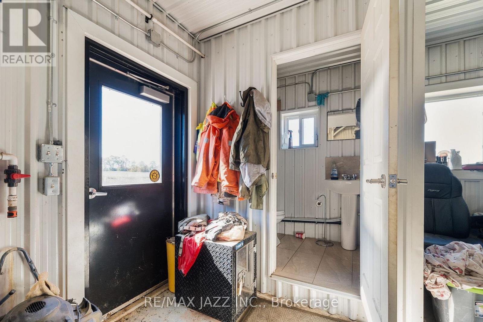 325 County Rd 30 Road, Prince Edward County, Ontario  K0K 1G0 - Photo 31 - X12459713