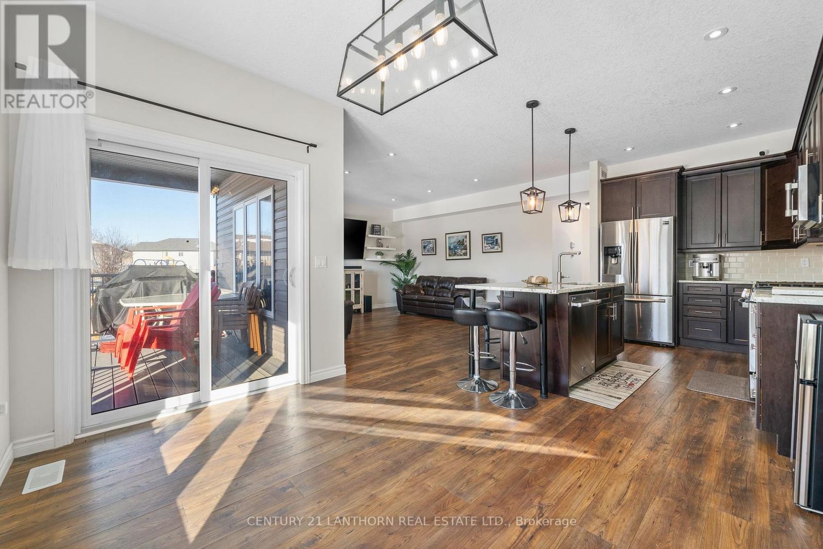 23 Glenwood Street, Quinte West, Ontario  K0K 2C0 - Photo 11 - X12459758