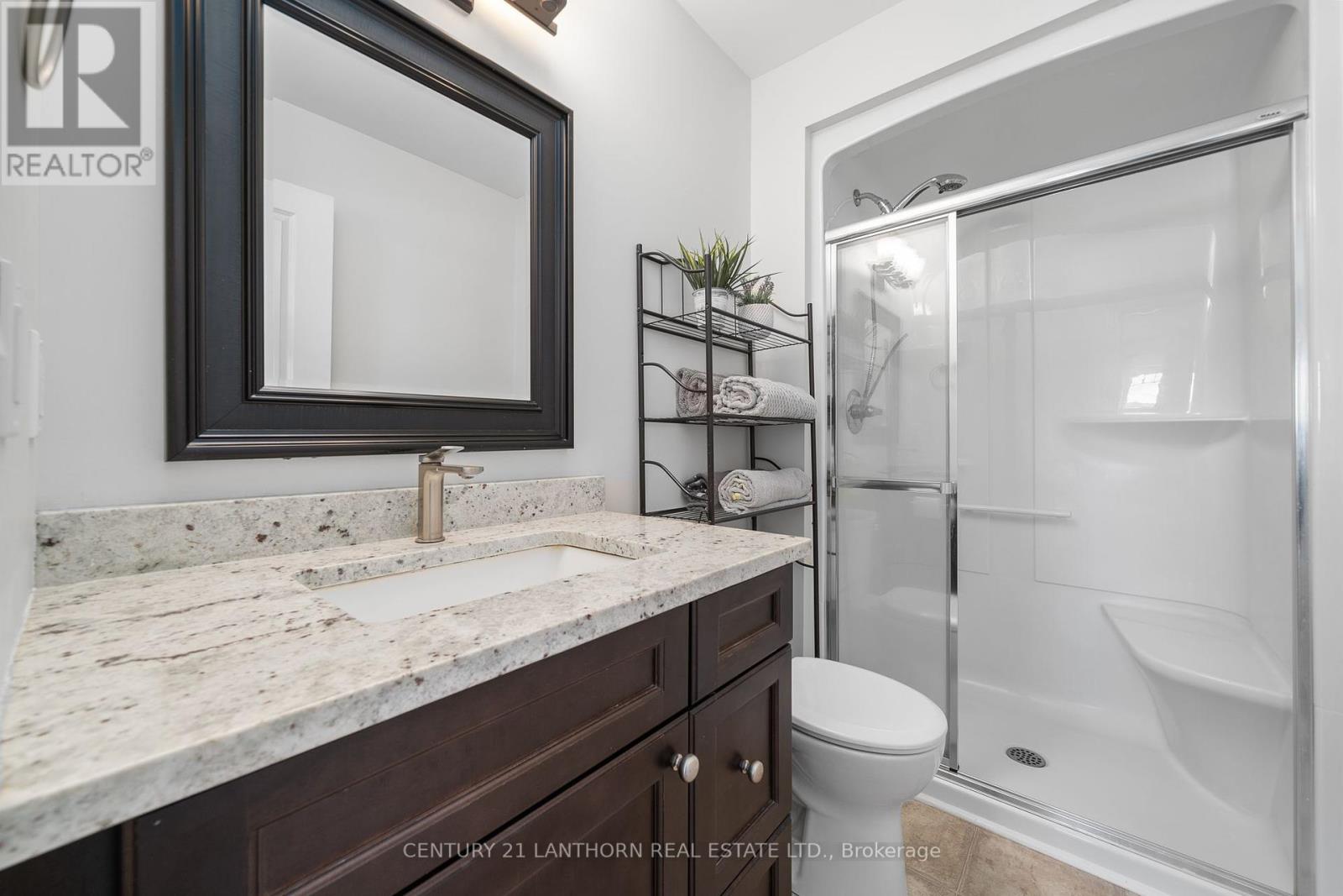 23 Glenwood Street, Quinte West, Ontario  K0K 2C0 - Photo 15 - X12459758