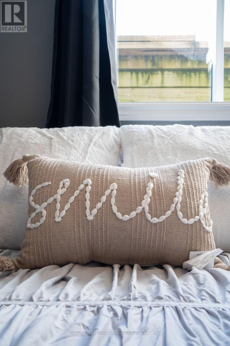 23 Glenwood Street, Quinte West, Ontario  K0K 2C0 - Photo 19 - X12459758