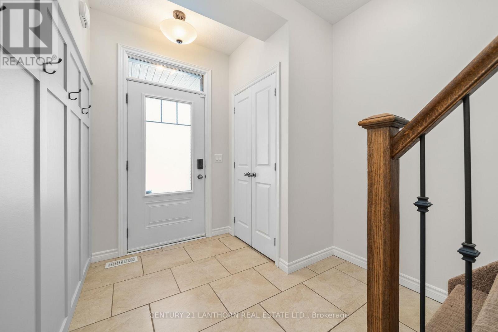 23 Glenwood Street, Quinte West, Ontario  K0K 2C0 - Photo 3 - X12459758