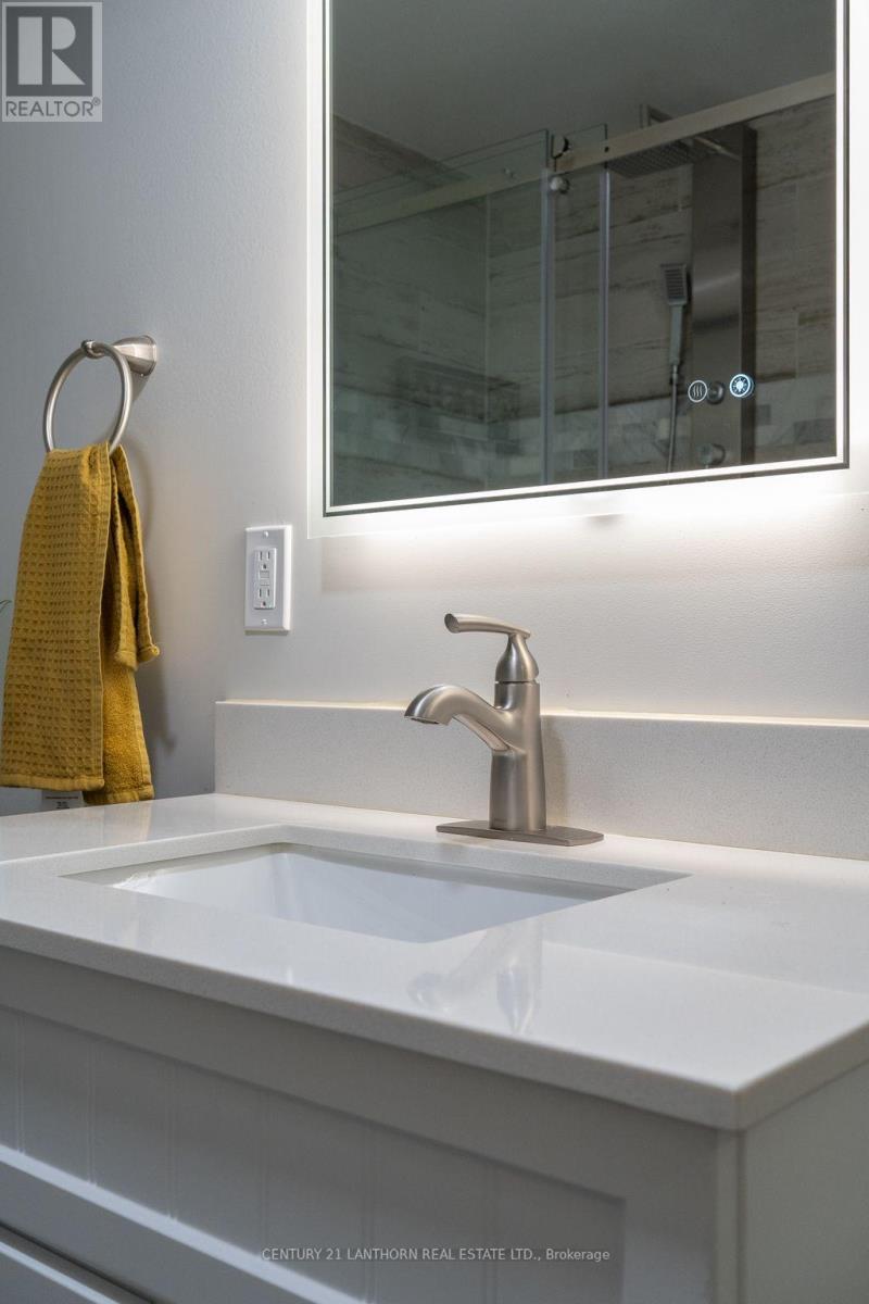 23 Glenwood Street, Quinte West, Ontario  K0K 2C0 - Photo 34 - X12459758