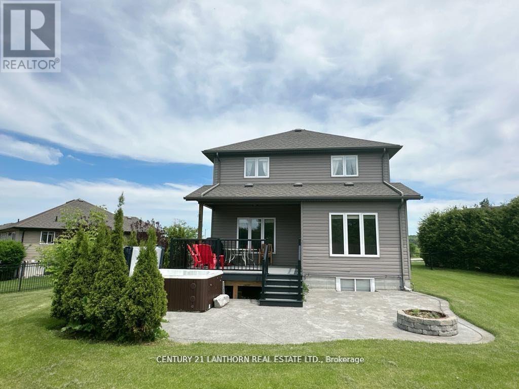 23 Glenwood Street, Quinte West, Ontario  K0K 2C0 - Photo 41 - X12459758