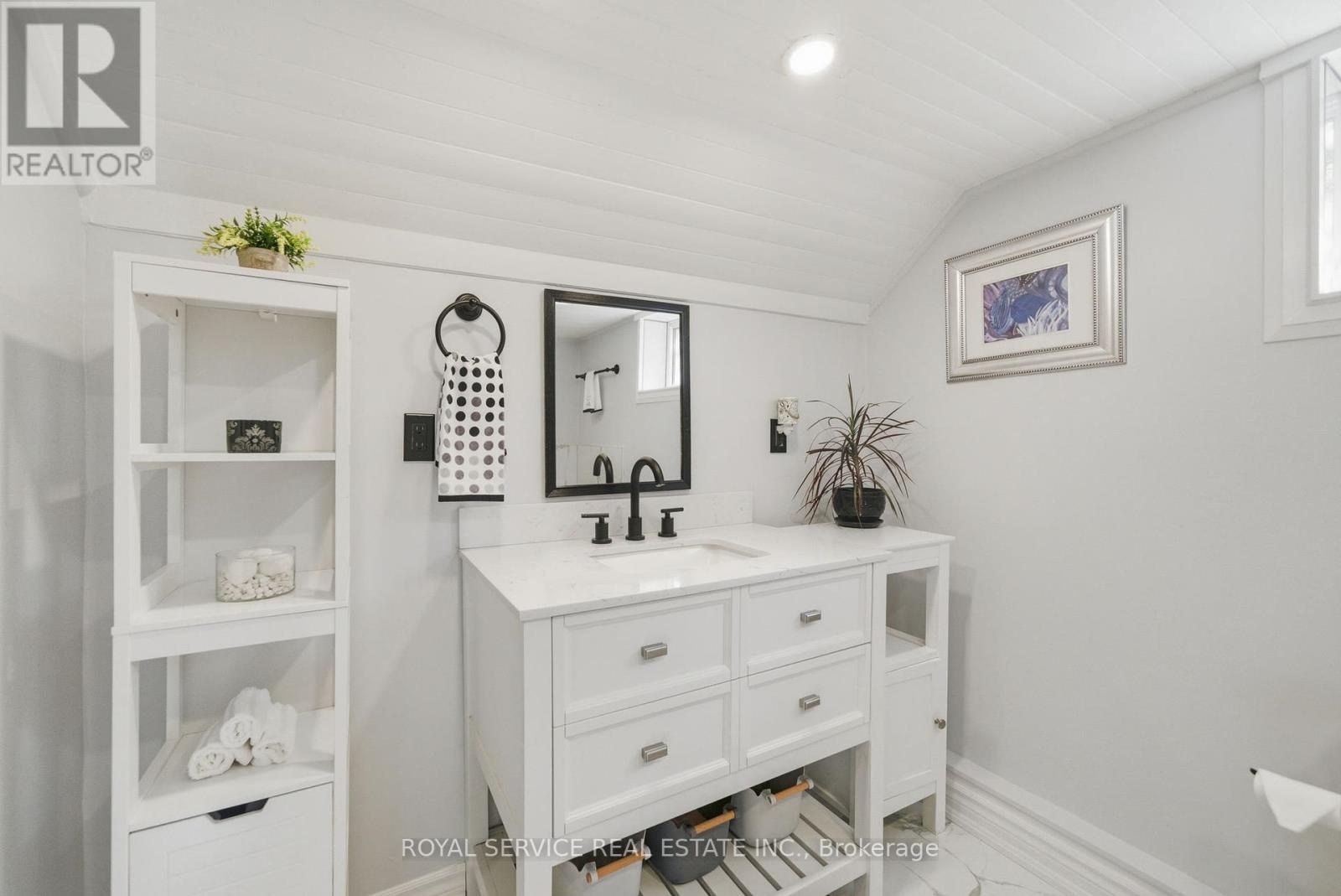 25 King Street W, Cramahe, Ontario  K0K 1S0 - Photo 24 - X12460259