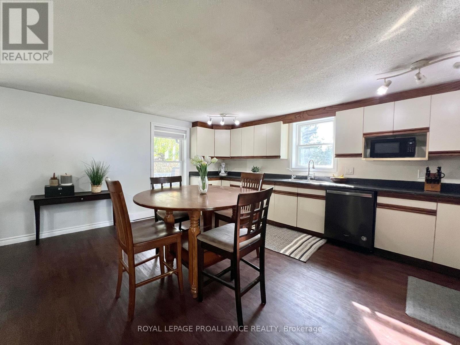 41 Sills Road, Centre Hastings, Ontario  K0K 3E0 - Photo 7 - X12460659