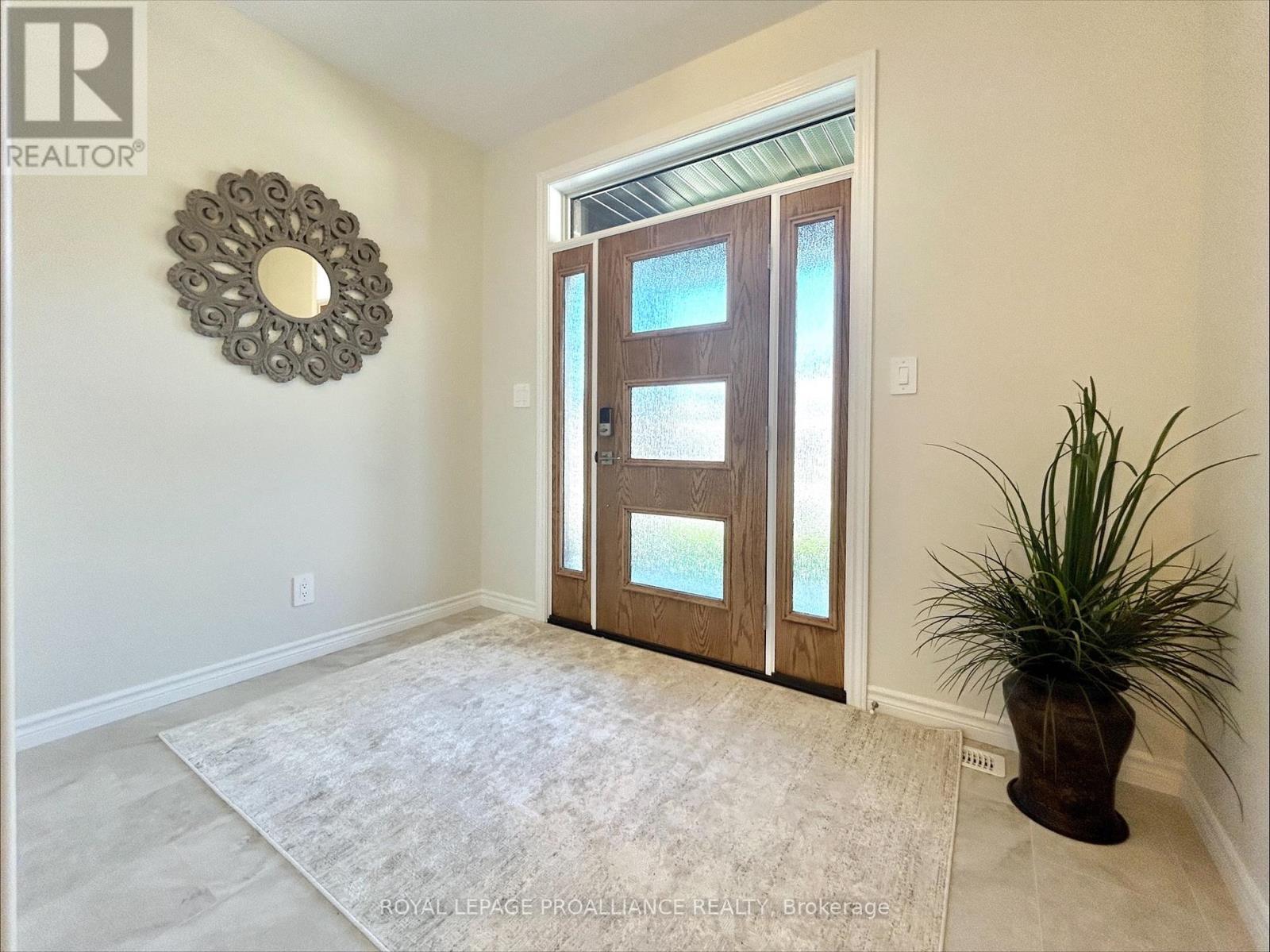 14 Peace River Street, Belleville, Ontario  K8N 0V6 - Photo 3 - X12463971