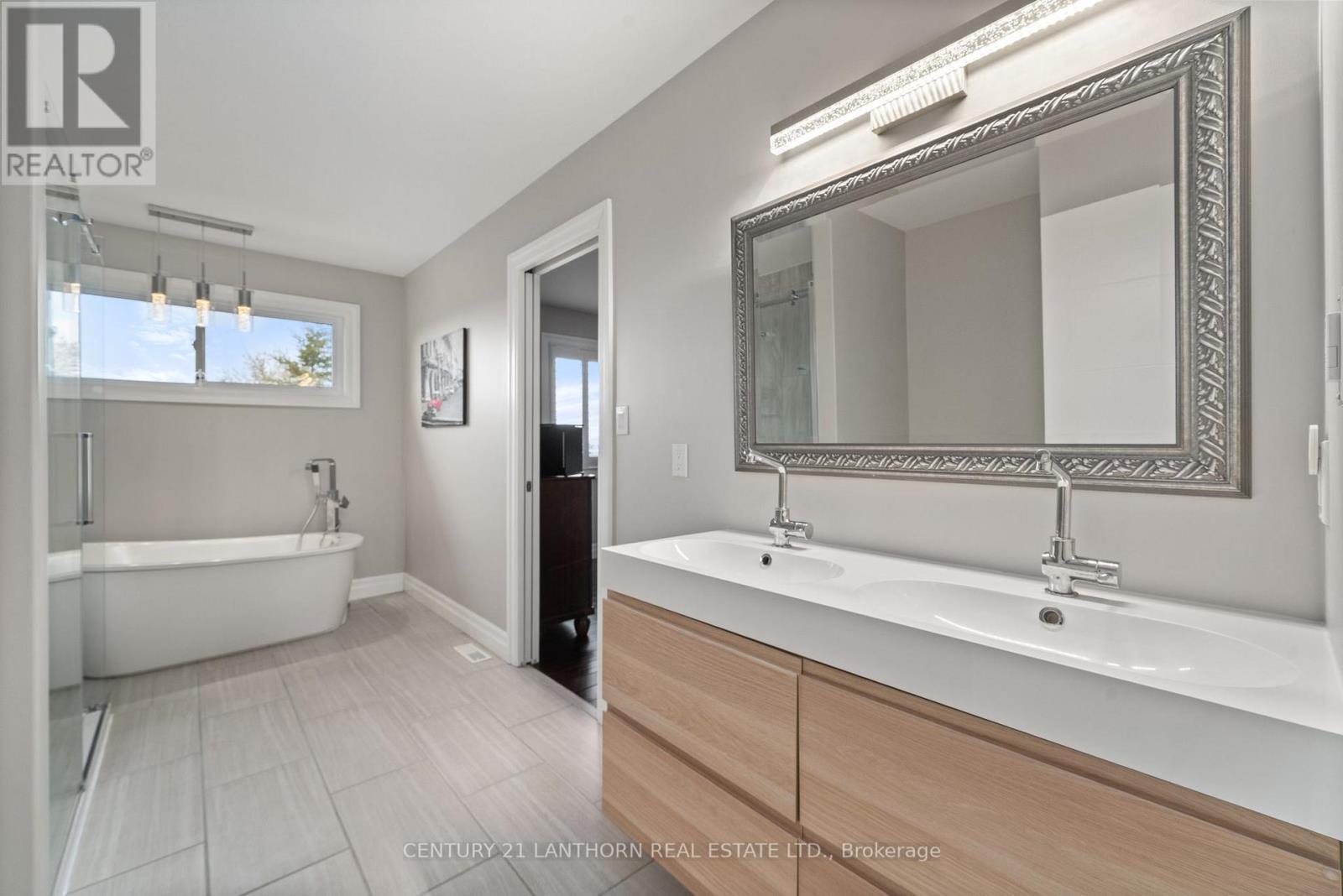 32 Stinson Block Road, Prince Edward County, Ontario  K0K 1T0 - Photo 15 - X12464238