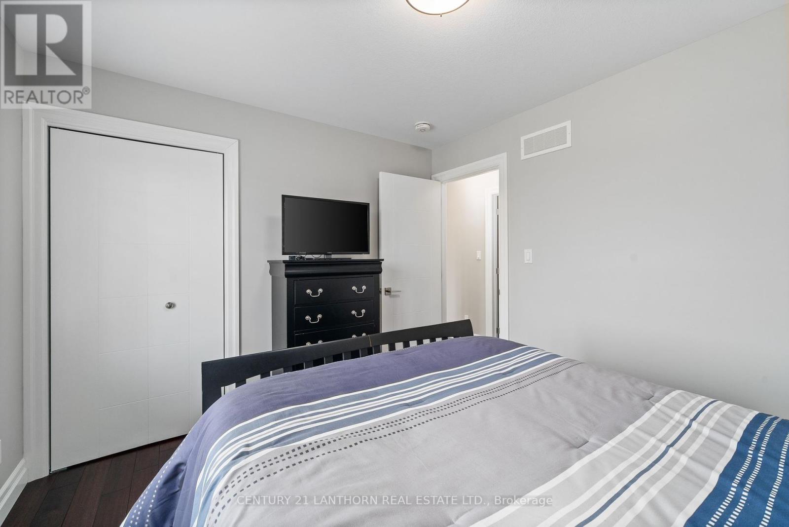 32 Stinson Block Road, Prince Edward County, Ontario  K0K 1T0 - Photo 19 - X12464238