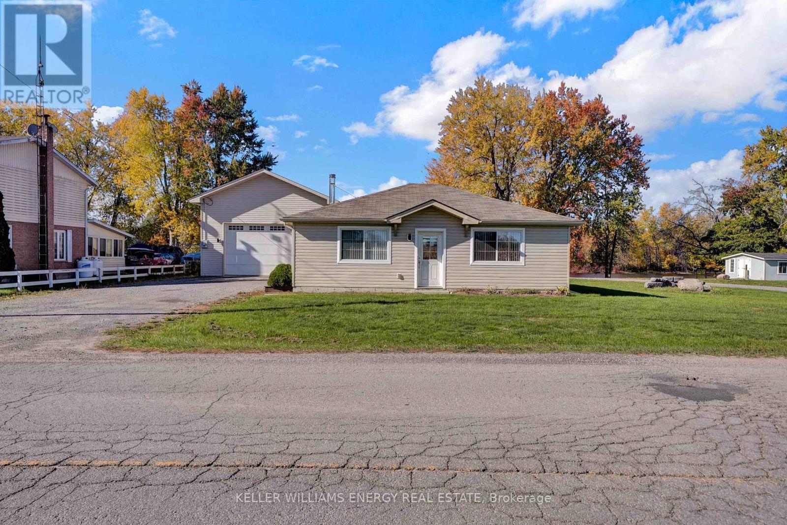 141 Stoco Road, Tweed, Ontario  K0K 3J0 - Photo 2 - X12467186