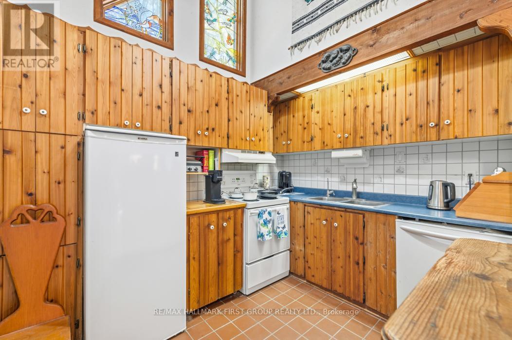 74 Cottage Lane, Tweed, Ontario  K0K 3J0 - Photo 25 - X12468553