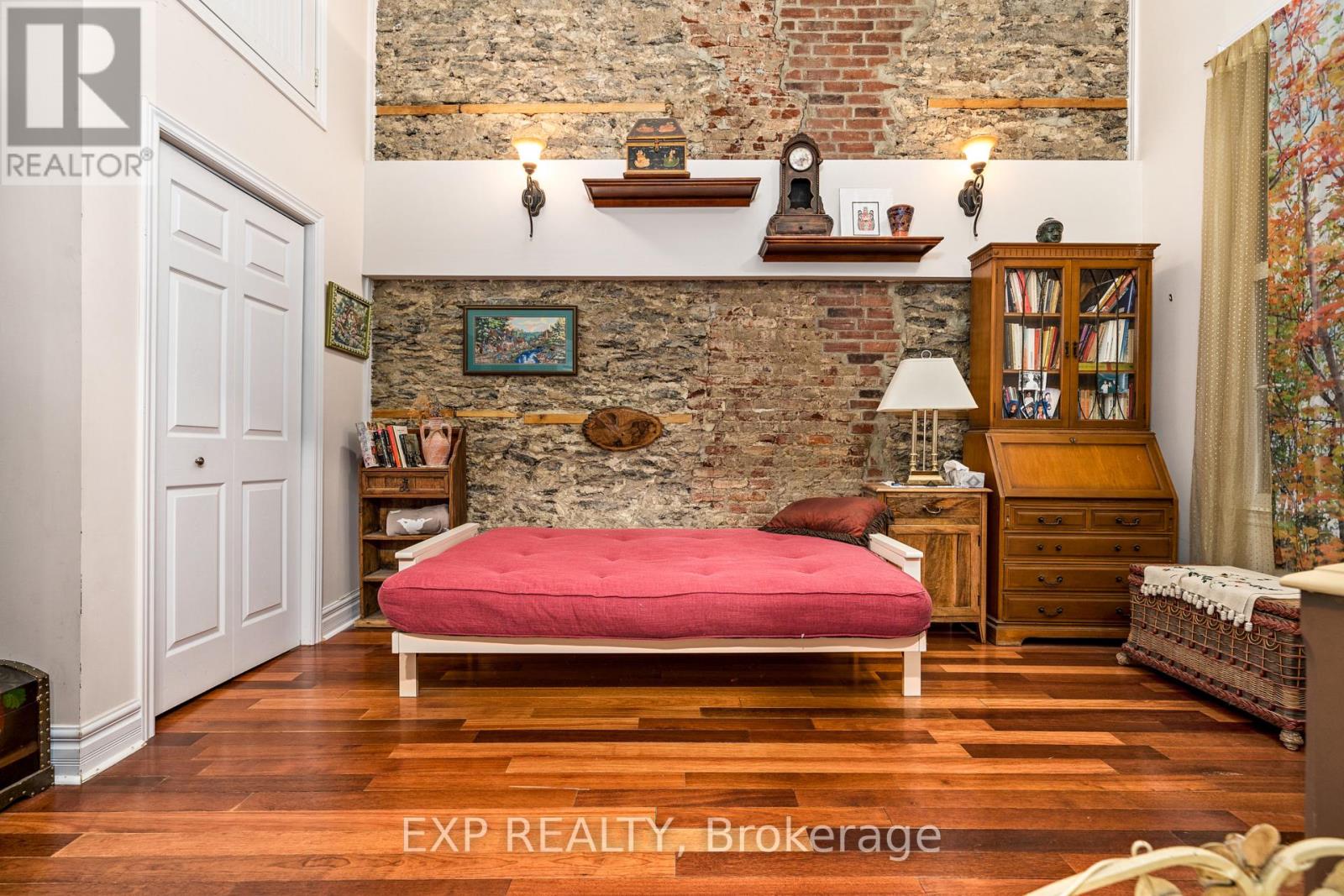 1 - 393 Front Street, Belleville, Ontario  K8N 2Z9 - Photo 20 - X12468738