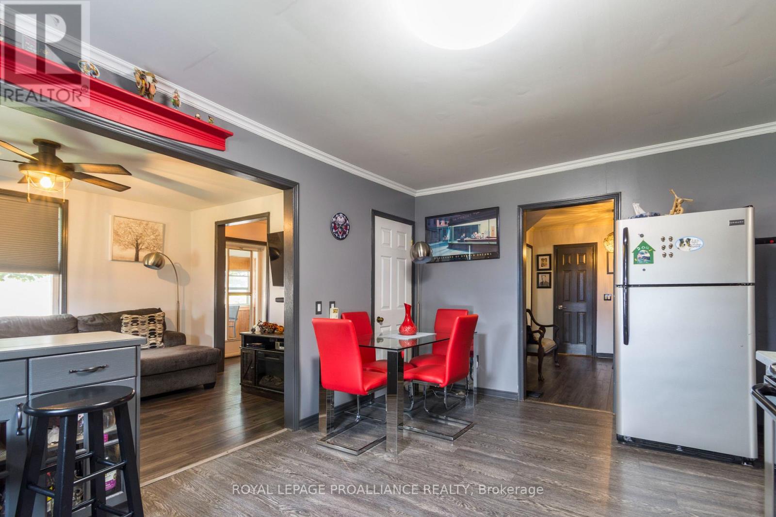 113 South Trent Street, Quinte West, Ontario  K0K 2C0 - Photo 20 - X12470314