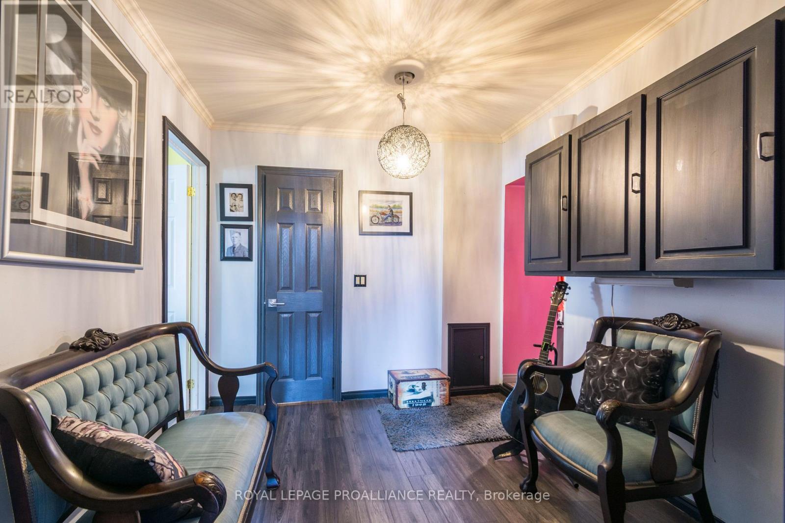 113 South Trent Street, Quinte West, Ontario  K0K 2C0 - Photo 21 - X12470314