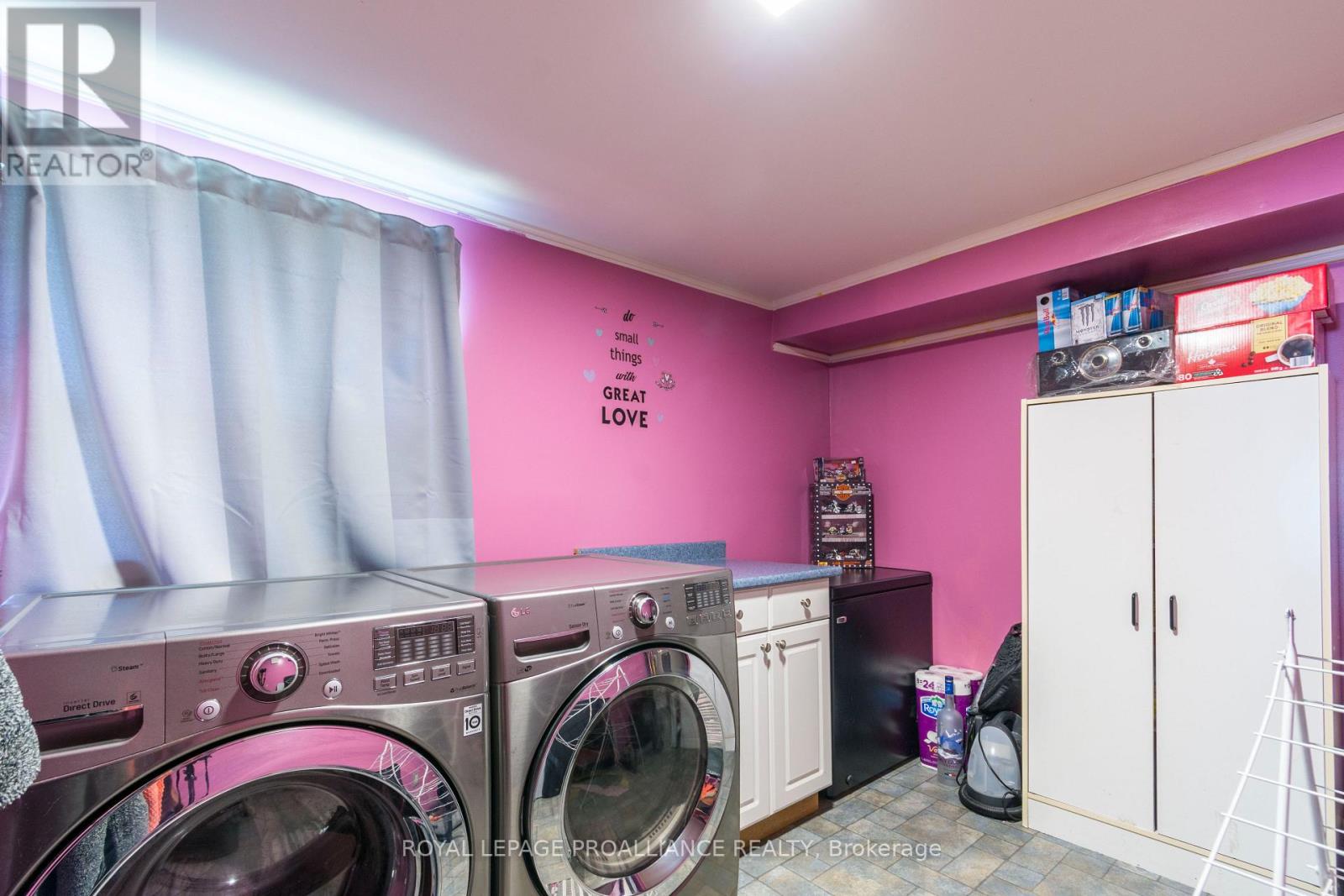 113 South Trent Street, Quinte West, Ontario  K0K 2C0 - Photo 23 - X12470314