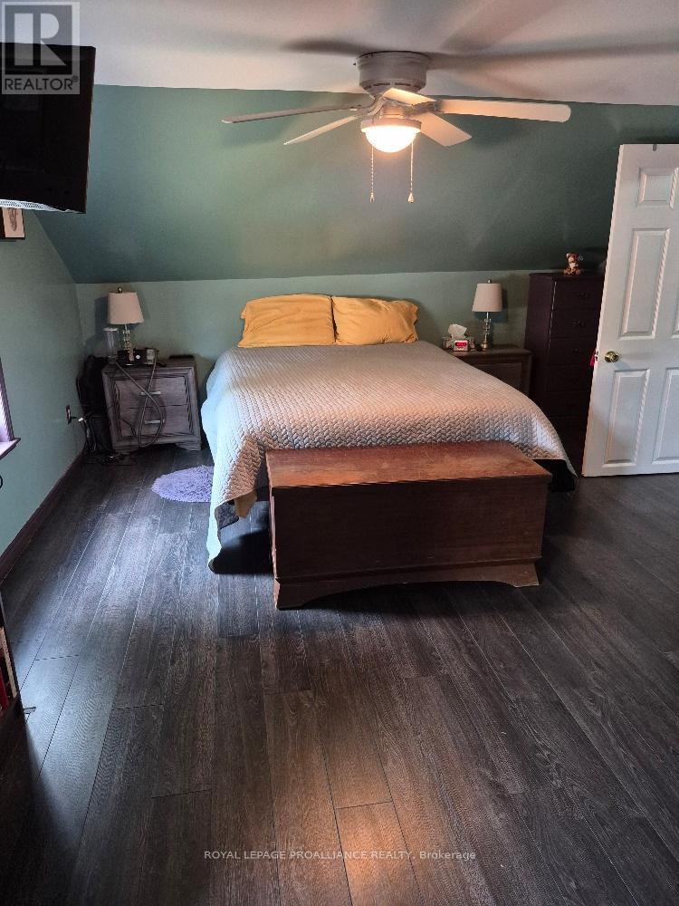 113 South Trent Street, Quinte West, Ontario  K0K 2C0 - Photo 28 - X12470314