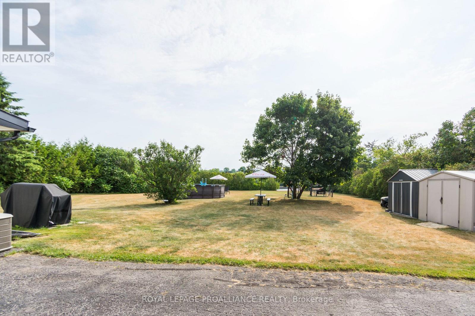 113 South Trent Street, Quinte West, Ontario  K0K 2C0 - Photo 29 - X12470314