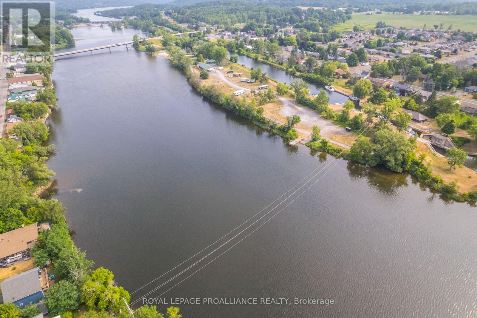 113 South Trent Street, Quinte West, Ontario  K0K 2C0 - Photo 8 - X12470314