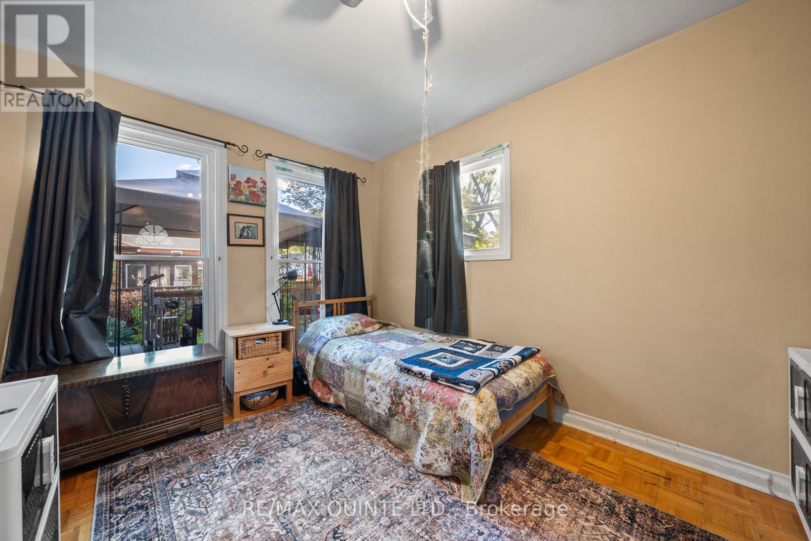 246 Foster Avenue, Belleville, Ontario  K8N 3R3 - Photo 17 - X12471332