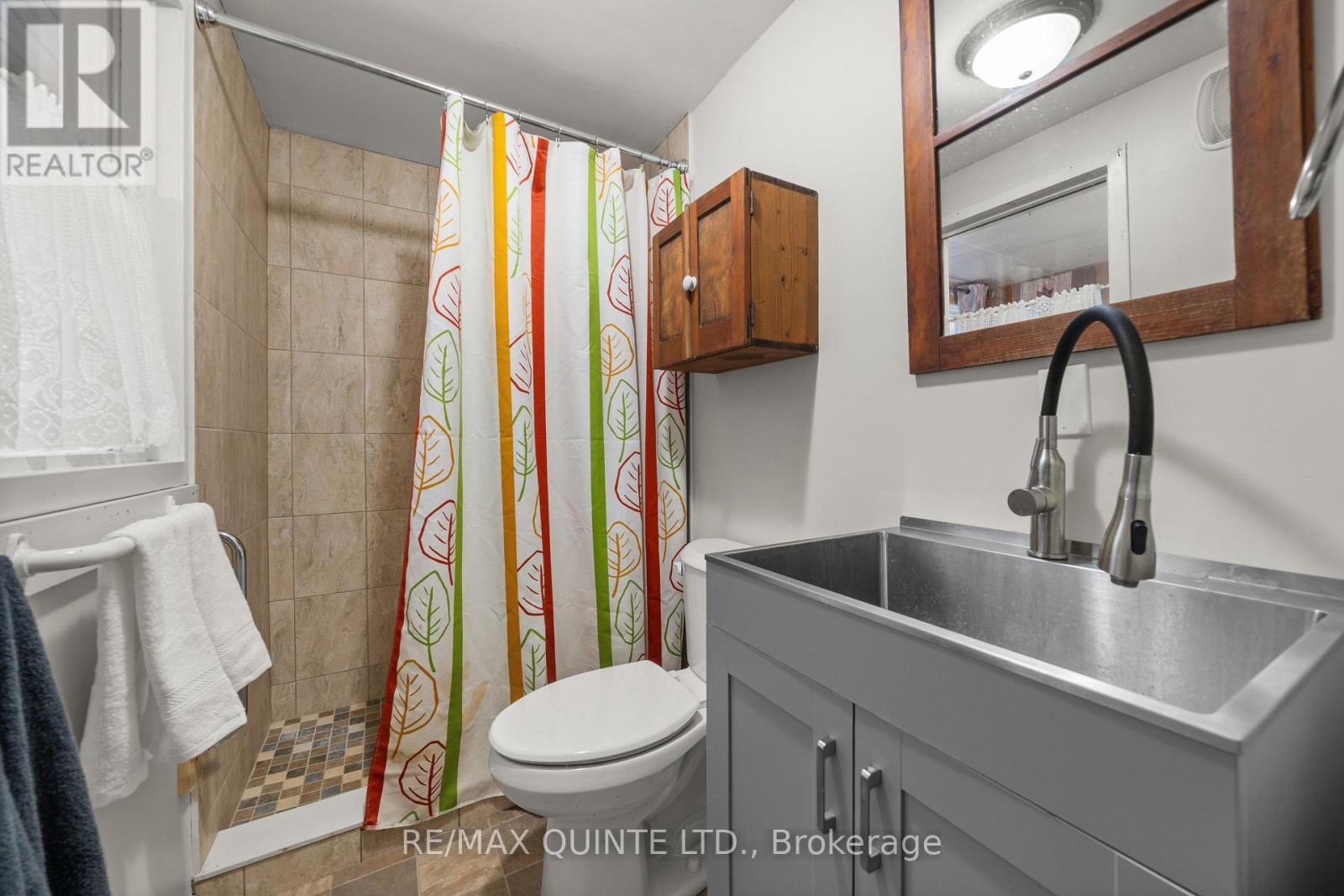 246 Foster Avenue, Belleville, Ontario  K8N 3R3 - Photo 24 - X12471332