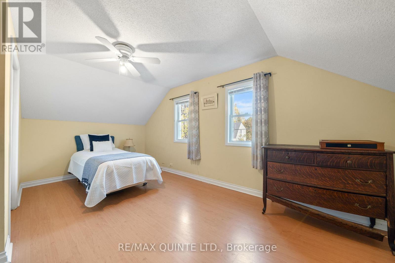 246 Foster Avenue, Belleville, Ontario  K8N 3R3 - Photo 32 - X12471332