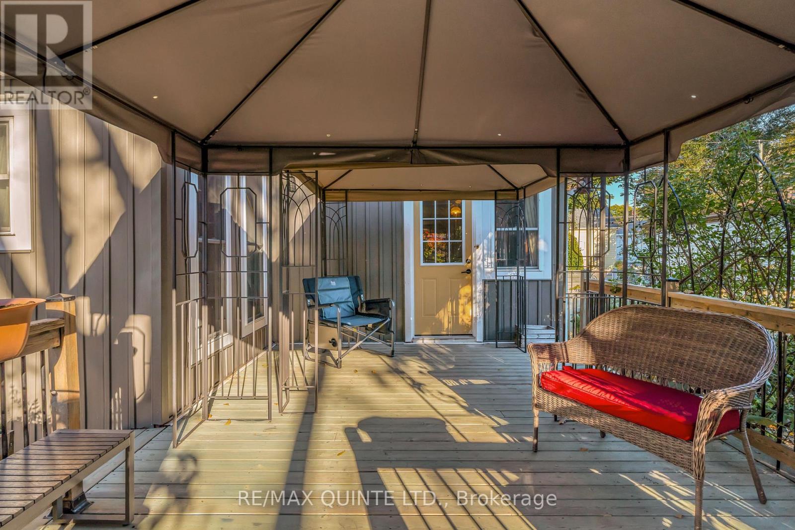 246 Foster Avenue, Belleville, Ontario  K8N 3R3 - Photo 35 - X12471332