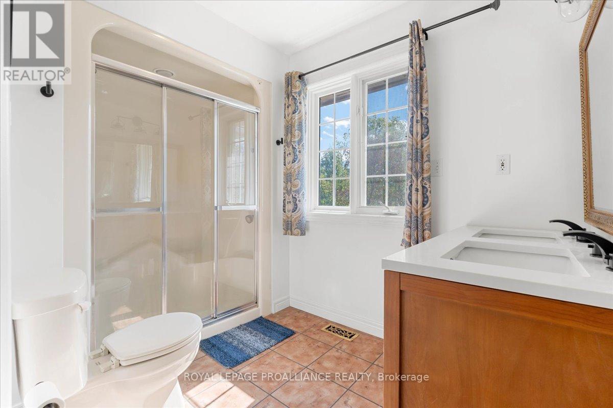 685 County Road 28, Prince Edward County, Ontario  K8N 4Z7 - Photo 20 - X12473088