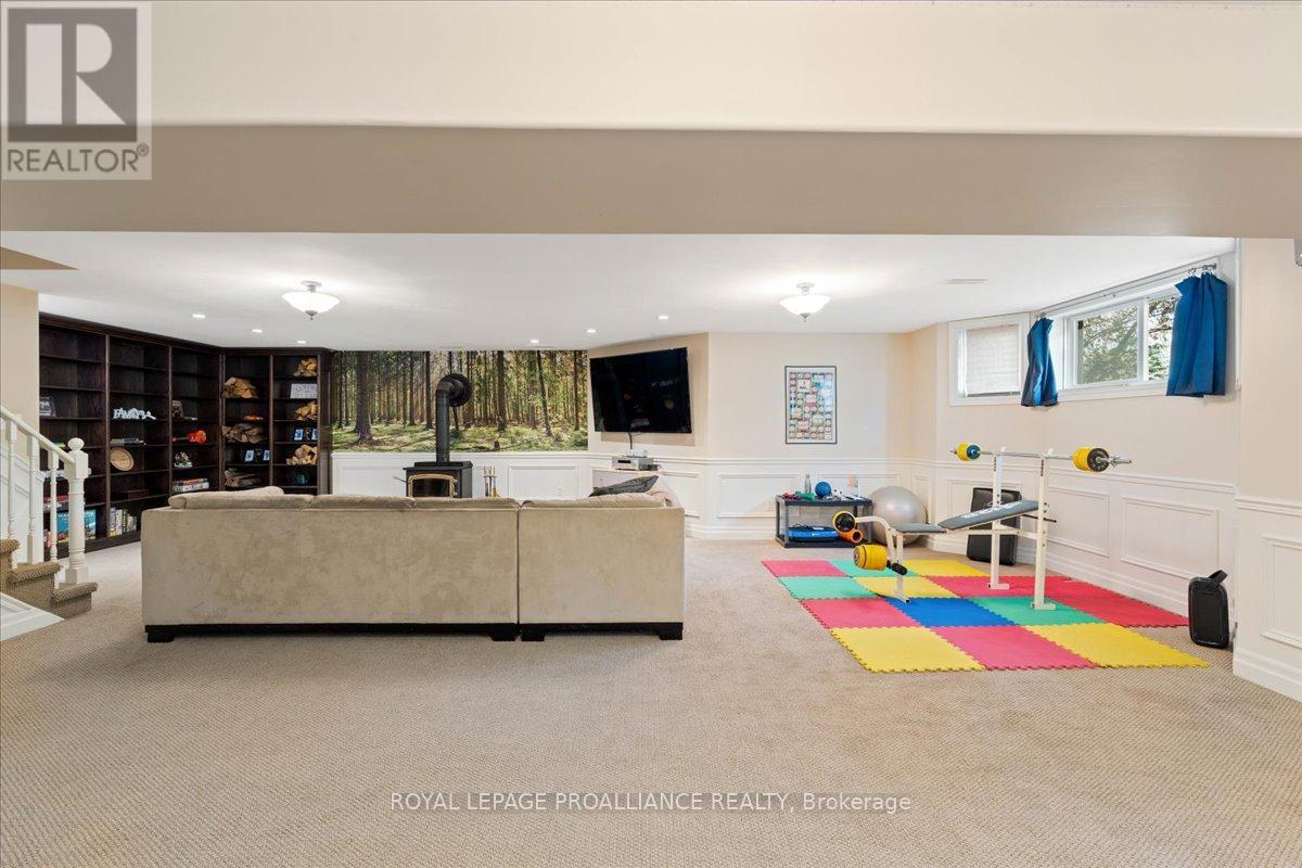 685 County Road 28, Prince Edward County, Ontario  K8N 4Z7 - Photo 28 - X12473088