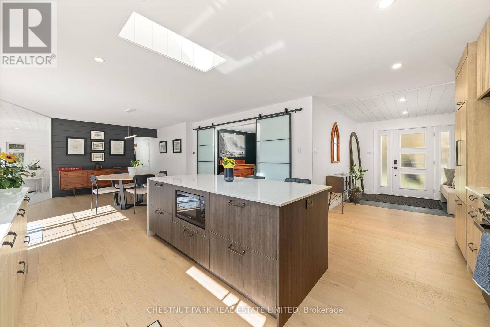 407 County Road 4, Prince Edward County, Ontario  K0K 2T0 - Photo 8 - X12473480