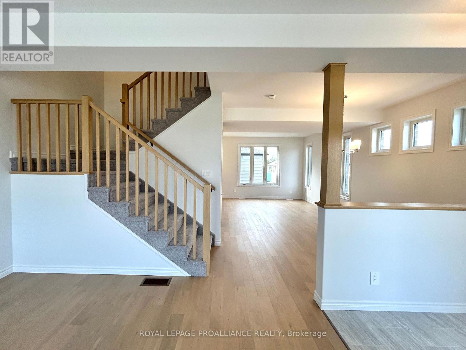 12 Riverstone Way, Belleville, Ontario  K8N 0S6 - Photo 4 - X12473725
