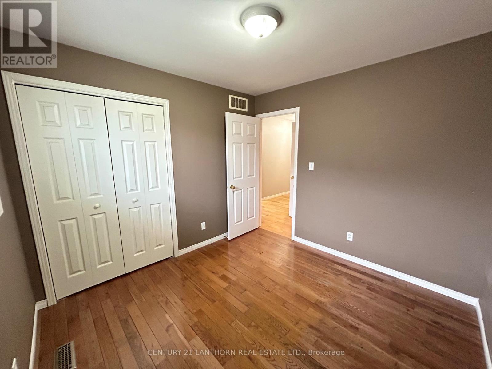 11 Sumac Terrace, Belleville, Ontario  K8N 5X6 - Photo 26 - X12474102