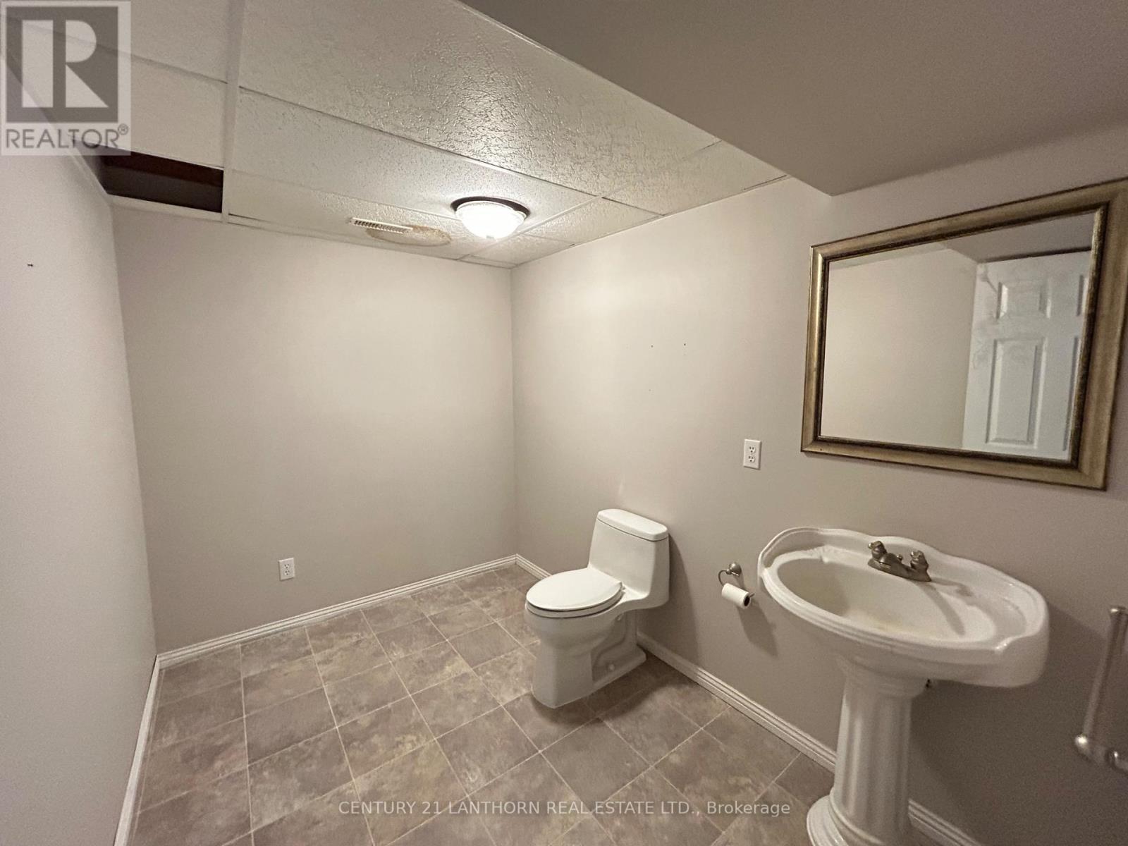 11 Sumac Terrace, Belleville, Ontario  K8N 5X6 - Photo 39 - X12474102