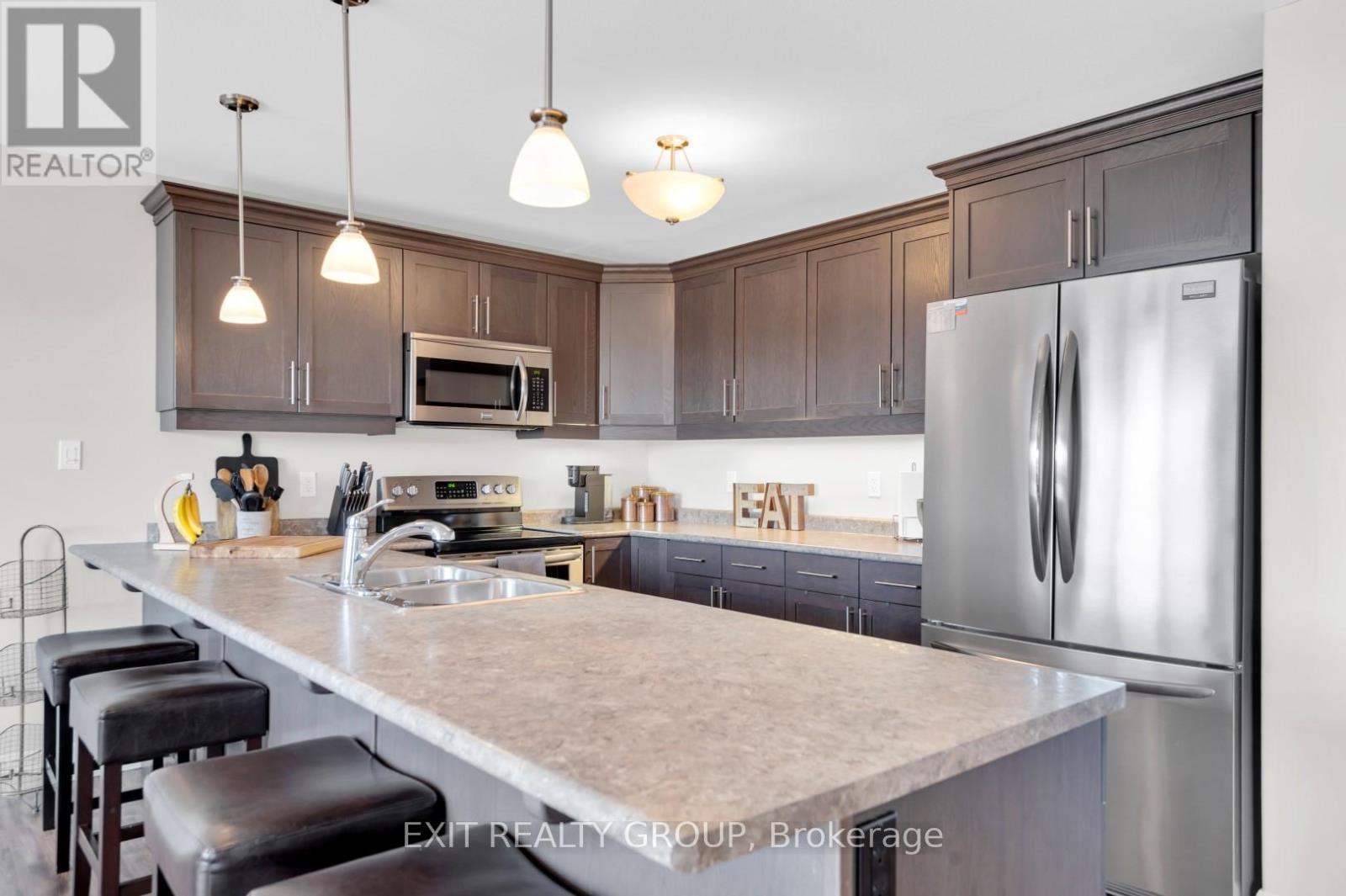 25 Meagan Lane, Quinte West, Ontario  K0K 2C0 - Photo 10 - X12474622
