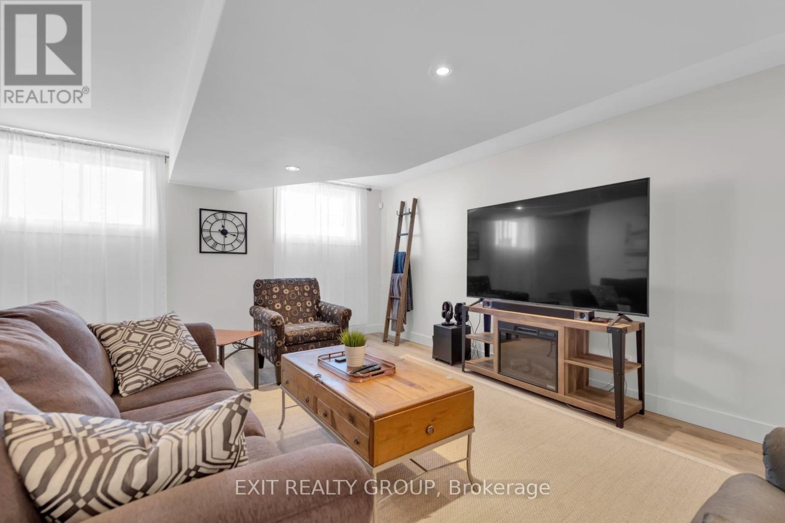 25 Meagan Lane, Quinte West, Ontario  K0K 2C0 - Photo 19 - X12474622