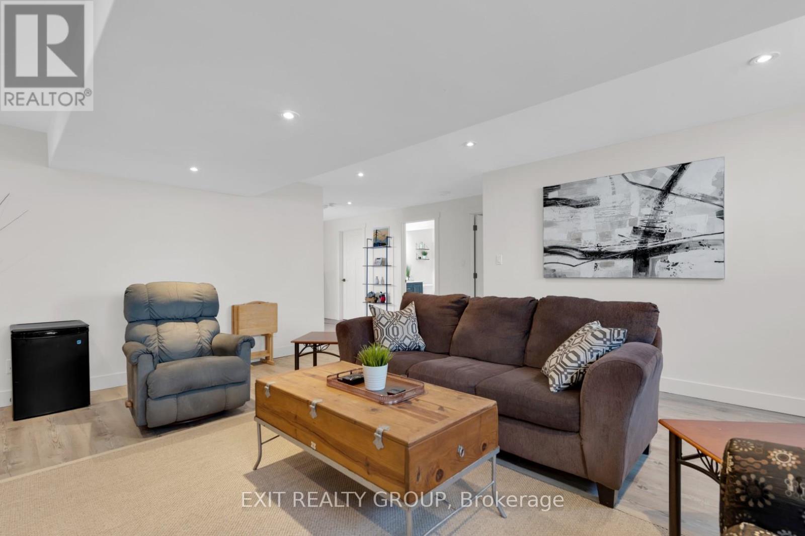 25 Meagan Lane, Quinte West, Ontario  K0K 2C0 - Photo 20 - X12474622
