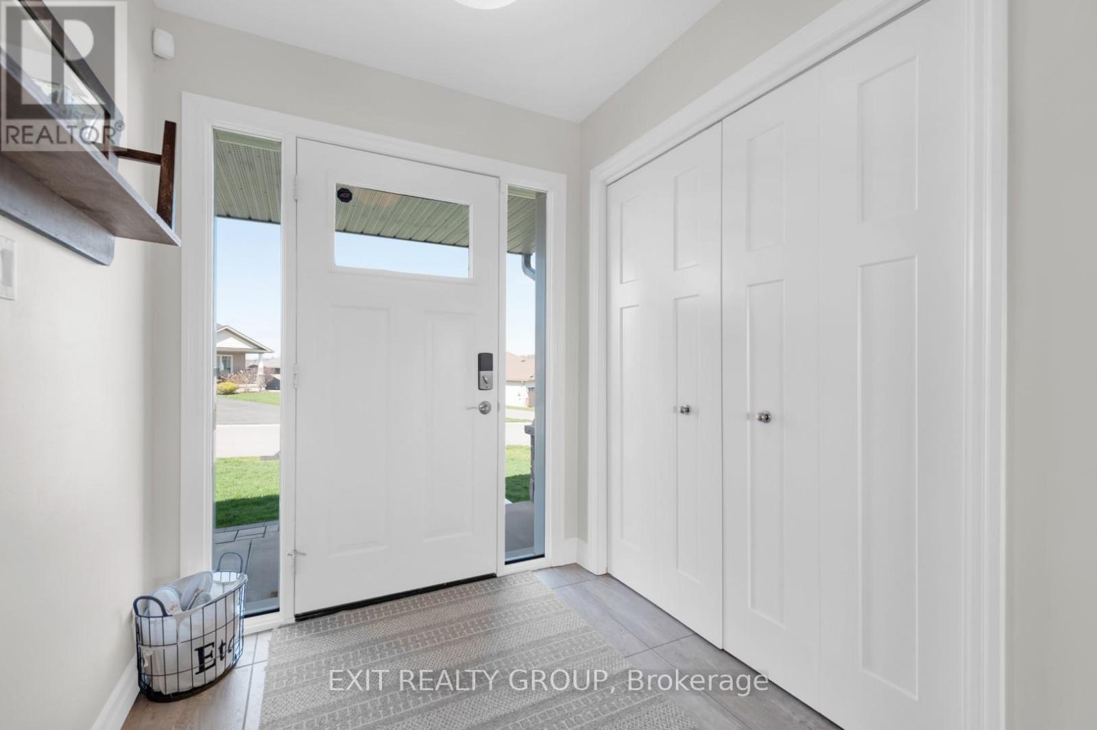 25 Meagan Lane, Quinte West, Ontario  K0K 2C0 - Photo 3 - X12474622